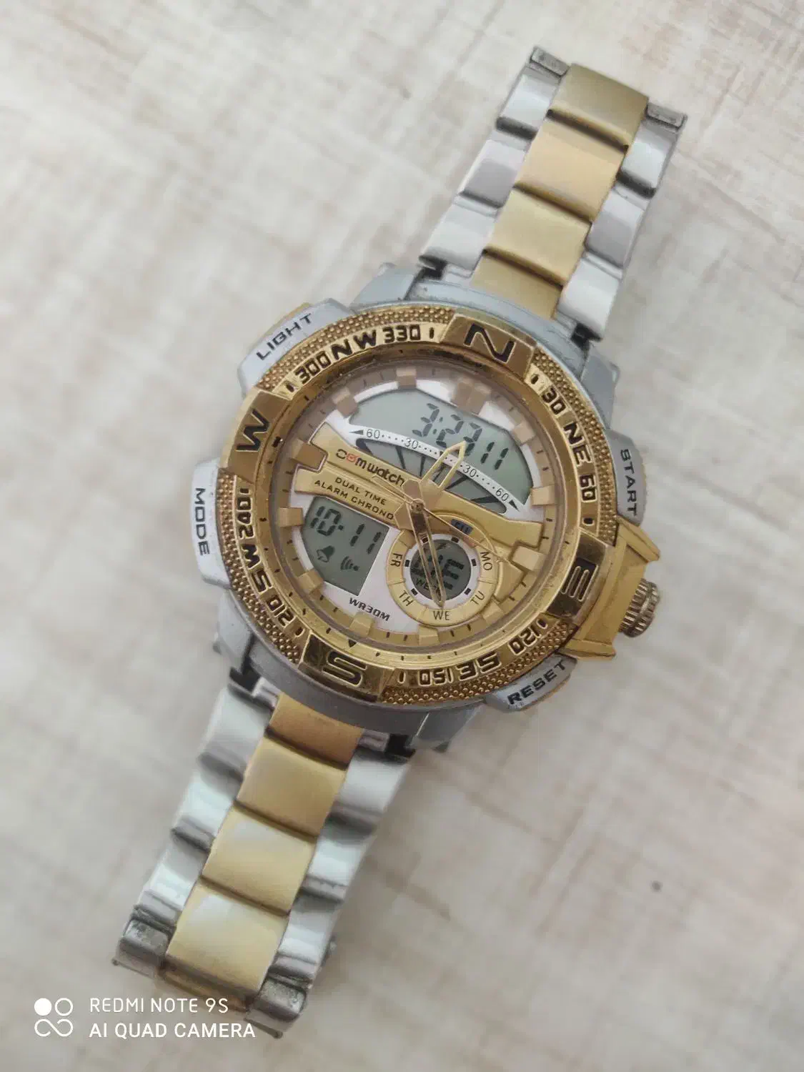 خوش دست|ساعت|آزادشهر, |دیوار