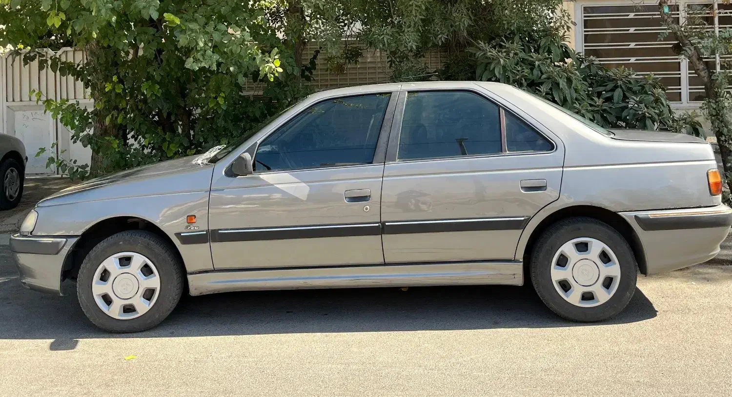 پژو پارس دلفینی 86 معاوضه با 206 تیپ5|خودرو سواری و وانت|شیراز, گلشن|دیوار