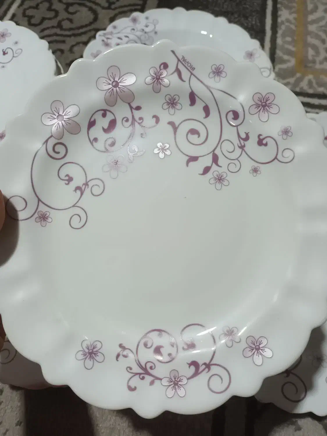 بشقاب ویکتوریا|ظروف سرو و پذیرایی|کرمان, |دیوار