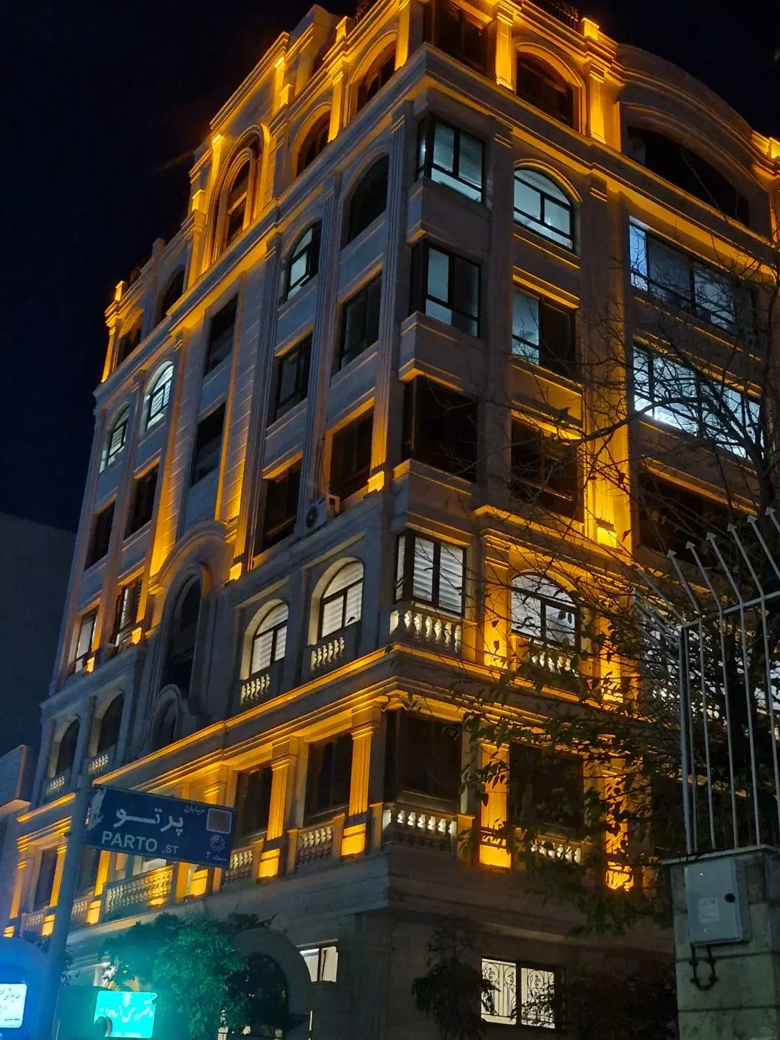 ۷۵متر سند اداری کاشانی مناسب تمامی مشاغل|اجارهٔ دفتر کار، اتاق اداری، مطب|تهران, سازمان برنامه شمالی|دیوار