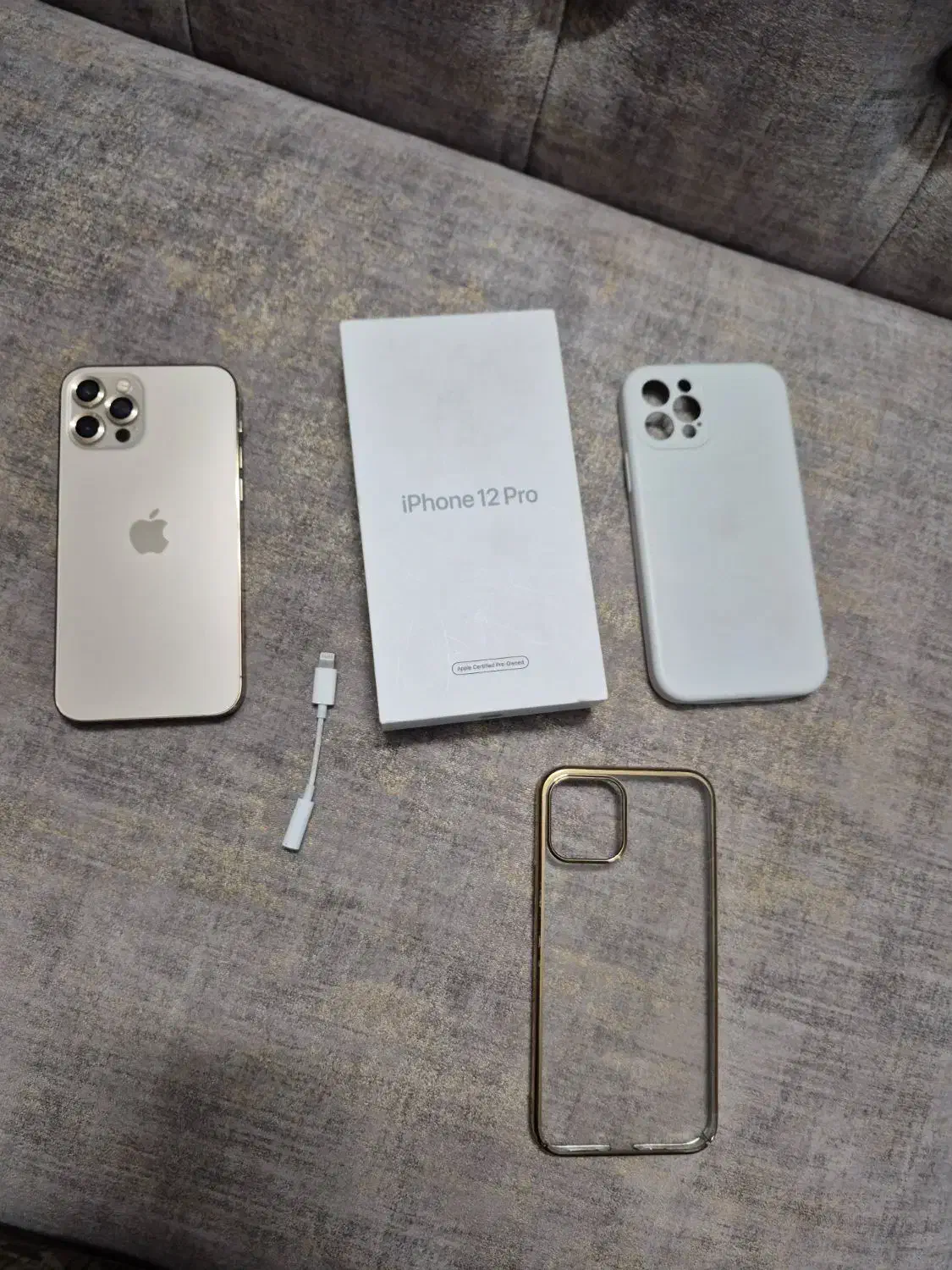 گوشی آیفون ۱۲ پرو|موبایل|مشهد, نرگس (شهرک غرب)|دیوار