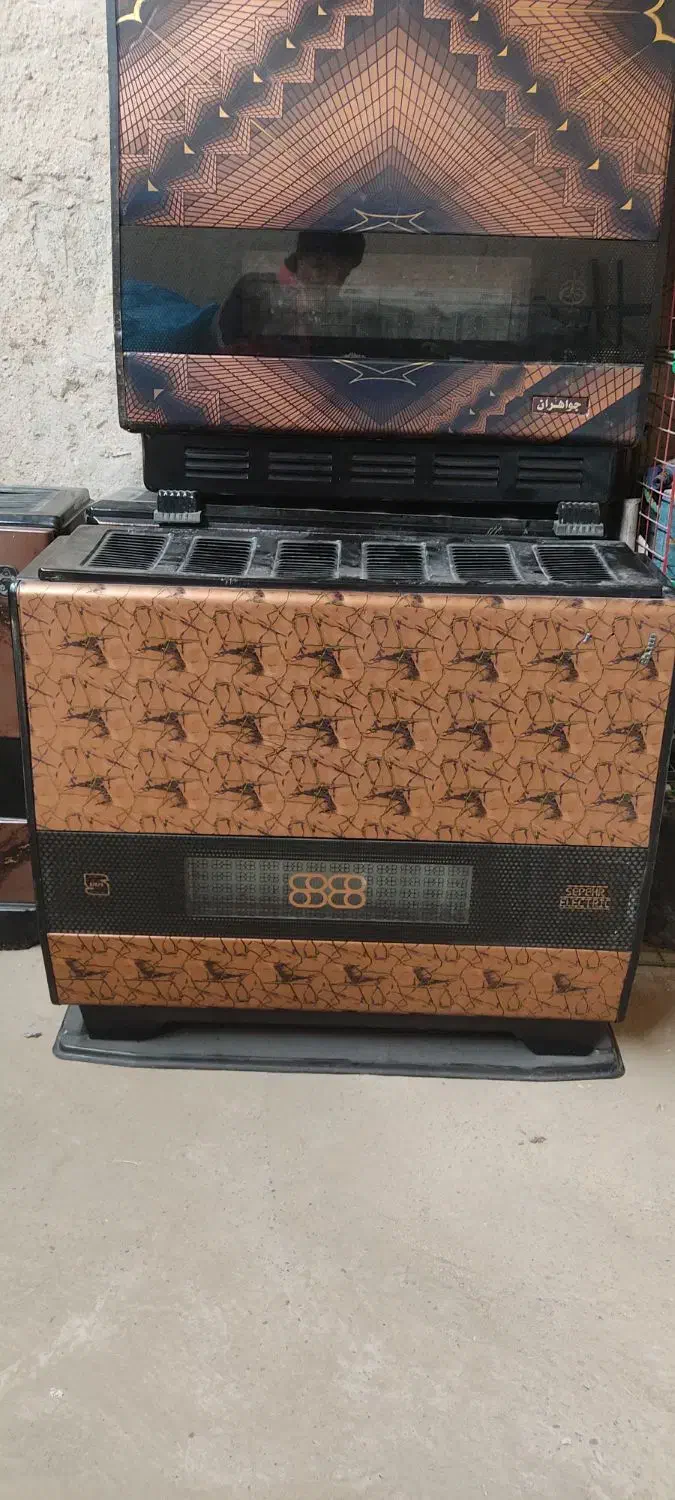 بخاری گازی 12000 و 9000|بخاری، هیتر، شومینه|سقز, |دیوار