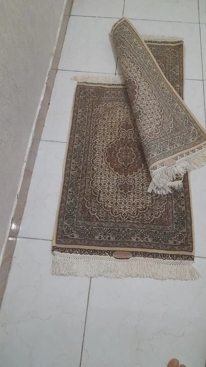 تعدادی پادری درطرحهای مختلف|پادری|فردیس, فردیس|دیوار