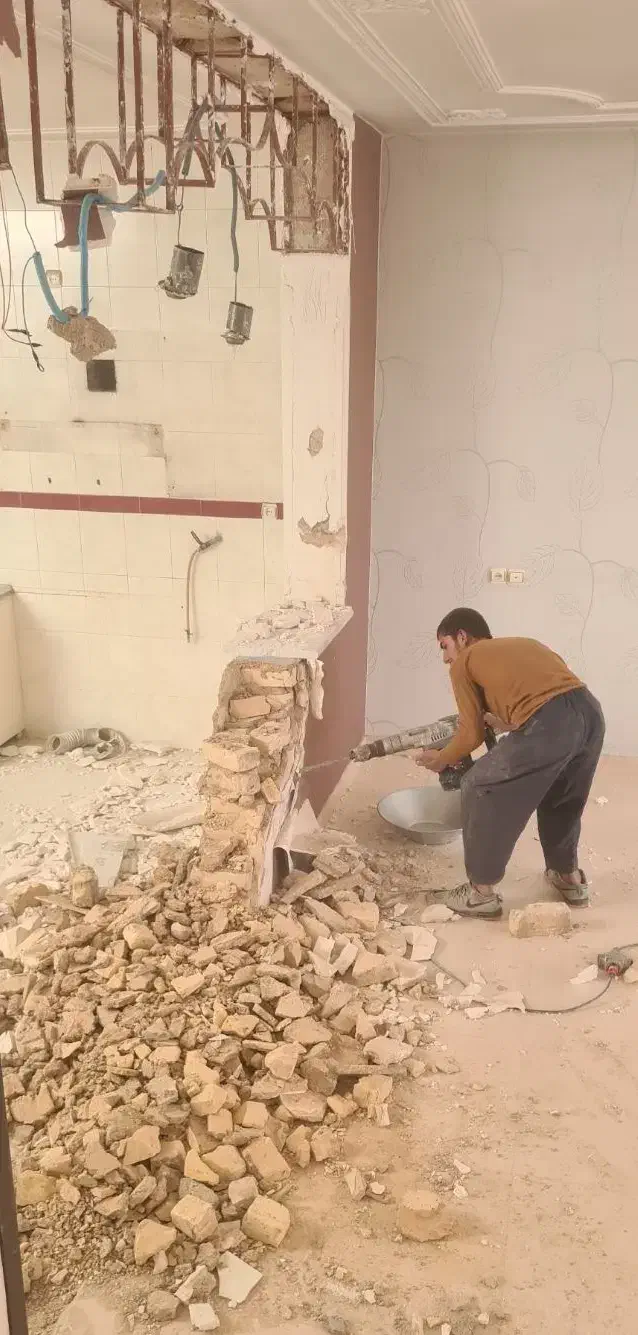 تخریب و جا زنی با پیکور|خدمات پیشه و مهارت|شیراز, ریشمک|دیوار