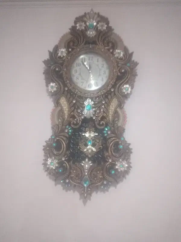 قیمتش روتوافقی حلش میکنیم|ساعت دیواری و تزئینی|محمدشهر, کوی بهار|دیوار