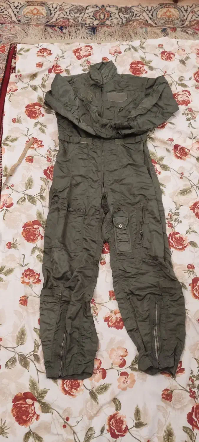 خلبانی های آمریکایی|لباس|شیراز, ارم|دیوار