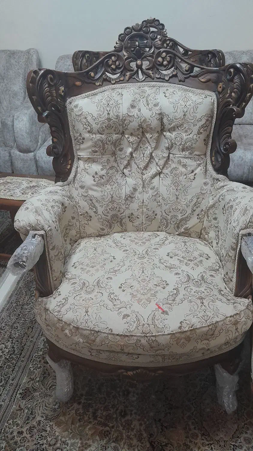 مبل ۹ نفره سلطنتی|مبلمان خانگی و میز عسلی|تهران, نارمک جنوبی|دیوار