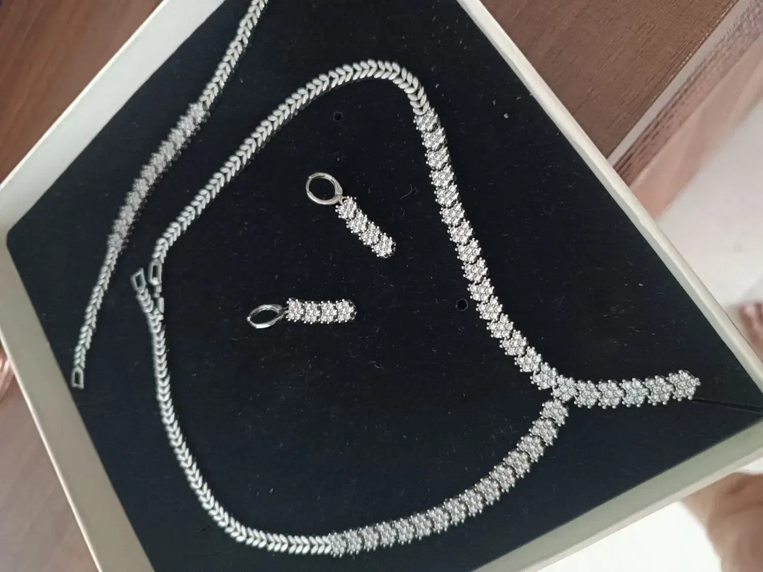 نیم ست|بدلیجات|گرگان, |دیوار