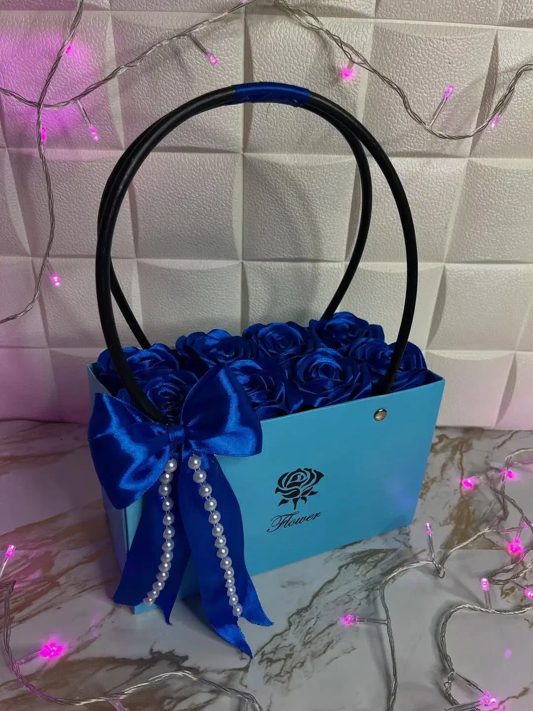 کادو روز مادر باکس و فلاور بگ|صنایع دستی و سایر لوازم تزئینی|قزوین, |دیوار