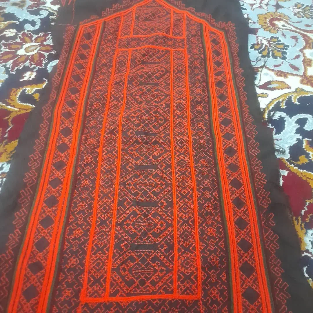 زی آستین|لباس|زهک, |دیوار