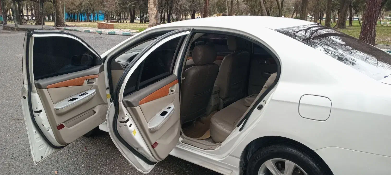 لیفان ۶۲۰ طلا|خودرو سواری و وانت|کرمانشاه, |دیوار