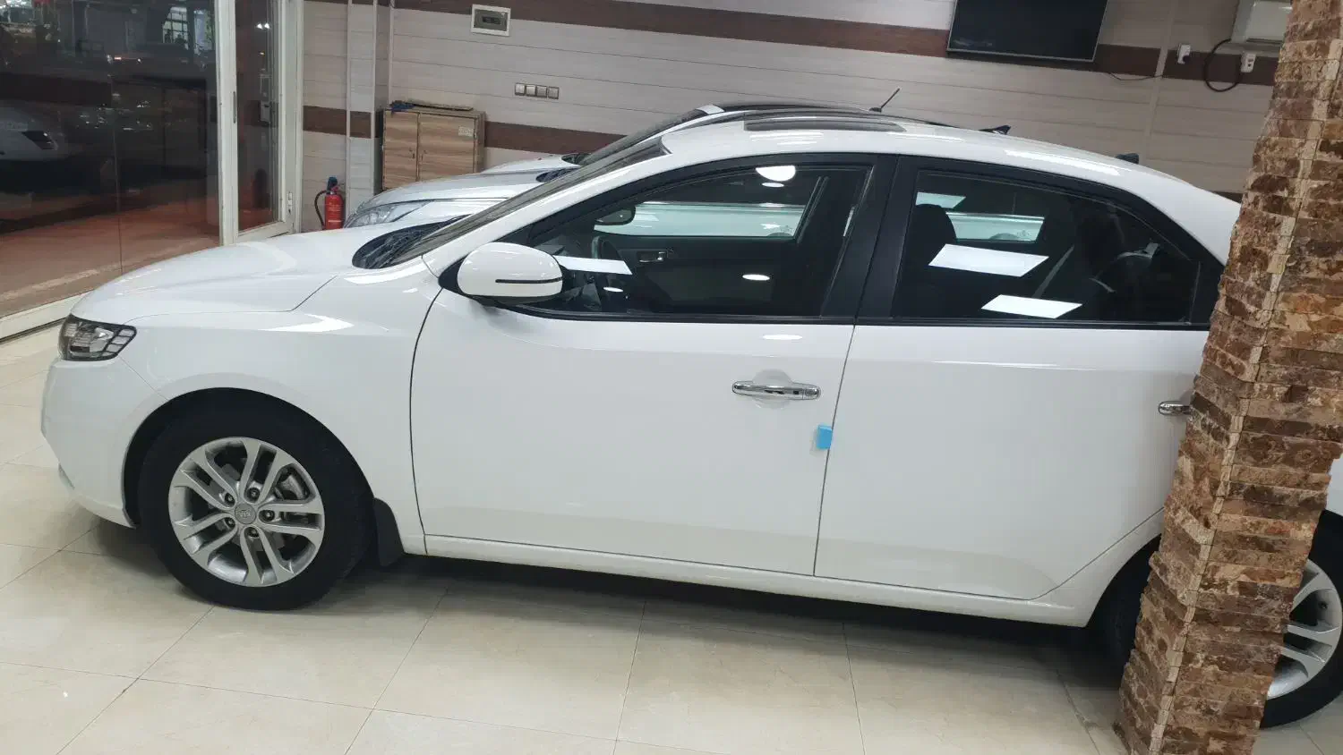 سراتو ۹۷ در حد صفر واقعی|خودرو سواری و وانت|بندرعباس, |دیوار