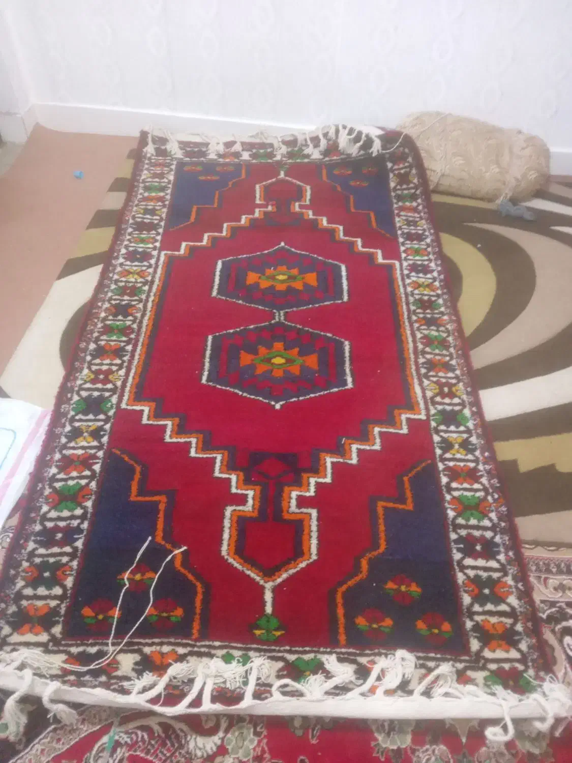 قالی دستبافت|فرش|اصفهان, شاهزاده ابراهیم|دیوار