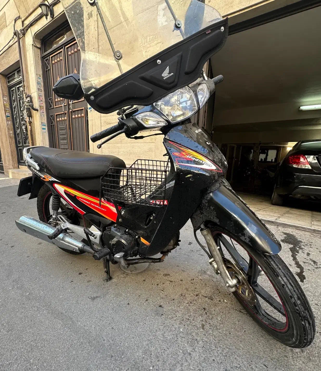 طرح ویو رادیسون کویر|موتورسیکلت|تهران, دولاب|دیوار