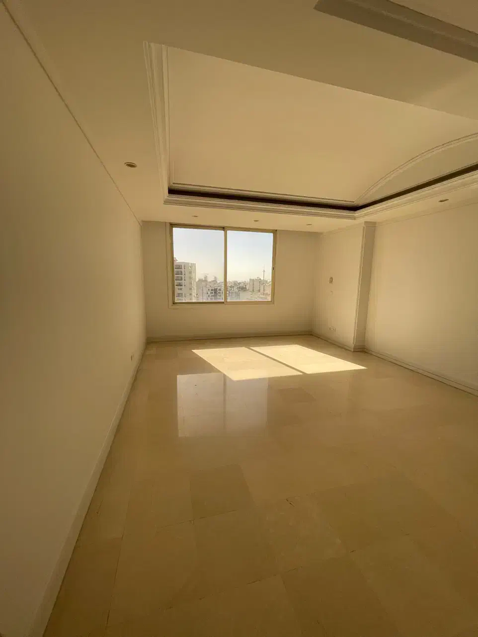 آپارتمان ۳۲۰ متر ۳ خواب فرشته