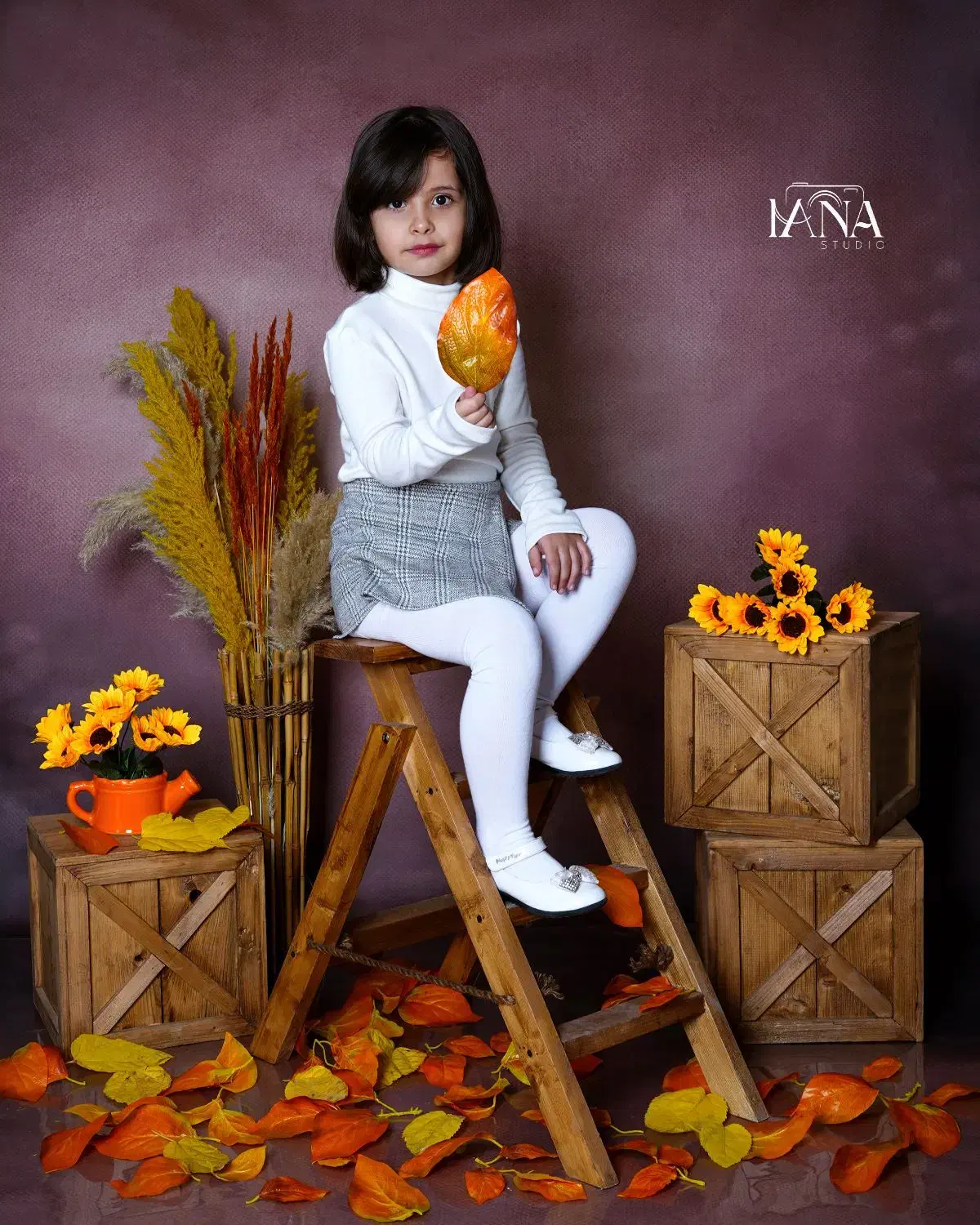 دکور پائیزی آتلیه|خدمات پذیرایی، مراسم|بروجرد, |دیوار