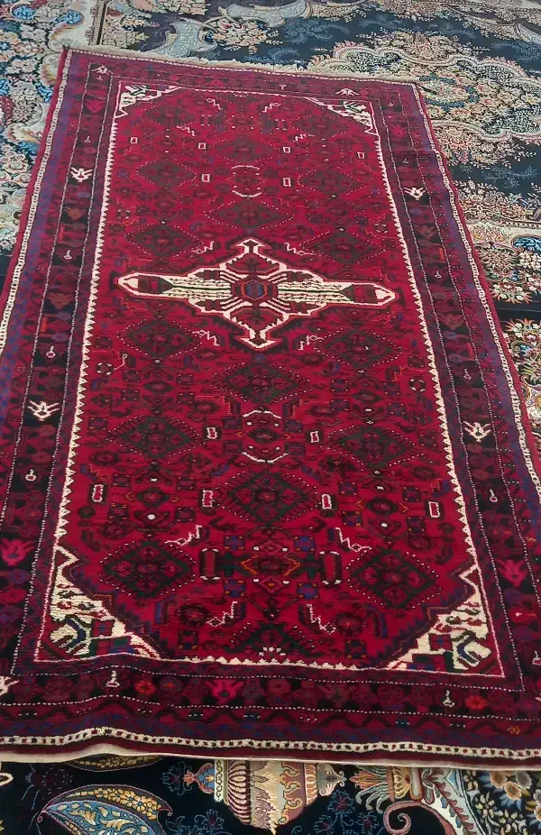 فرش دست باف قدیم|فرش|اسلامآباد غرب, |دیوار