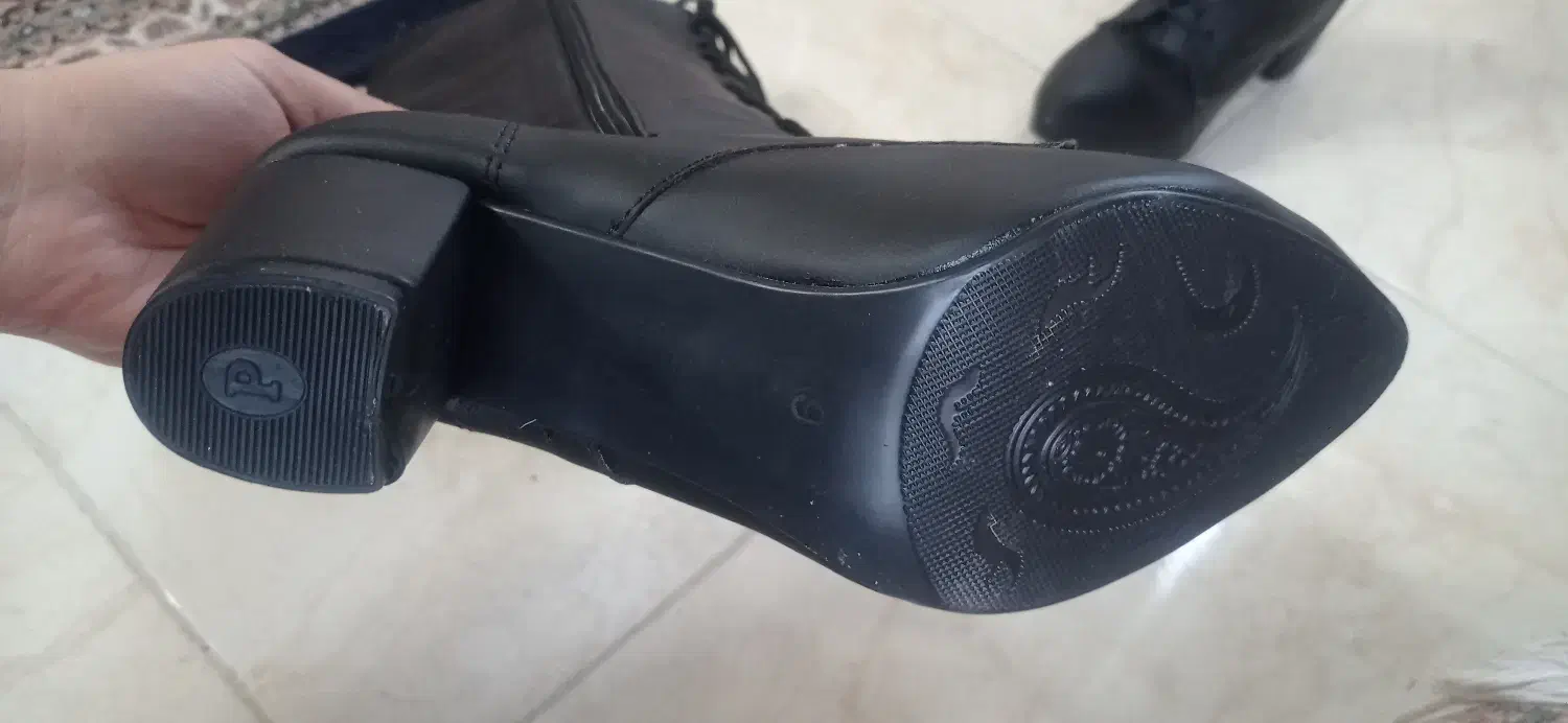 بوت بلند زیبا و نو|کیف، کفش، کمربند|خوی, |دیوار