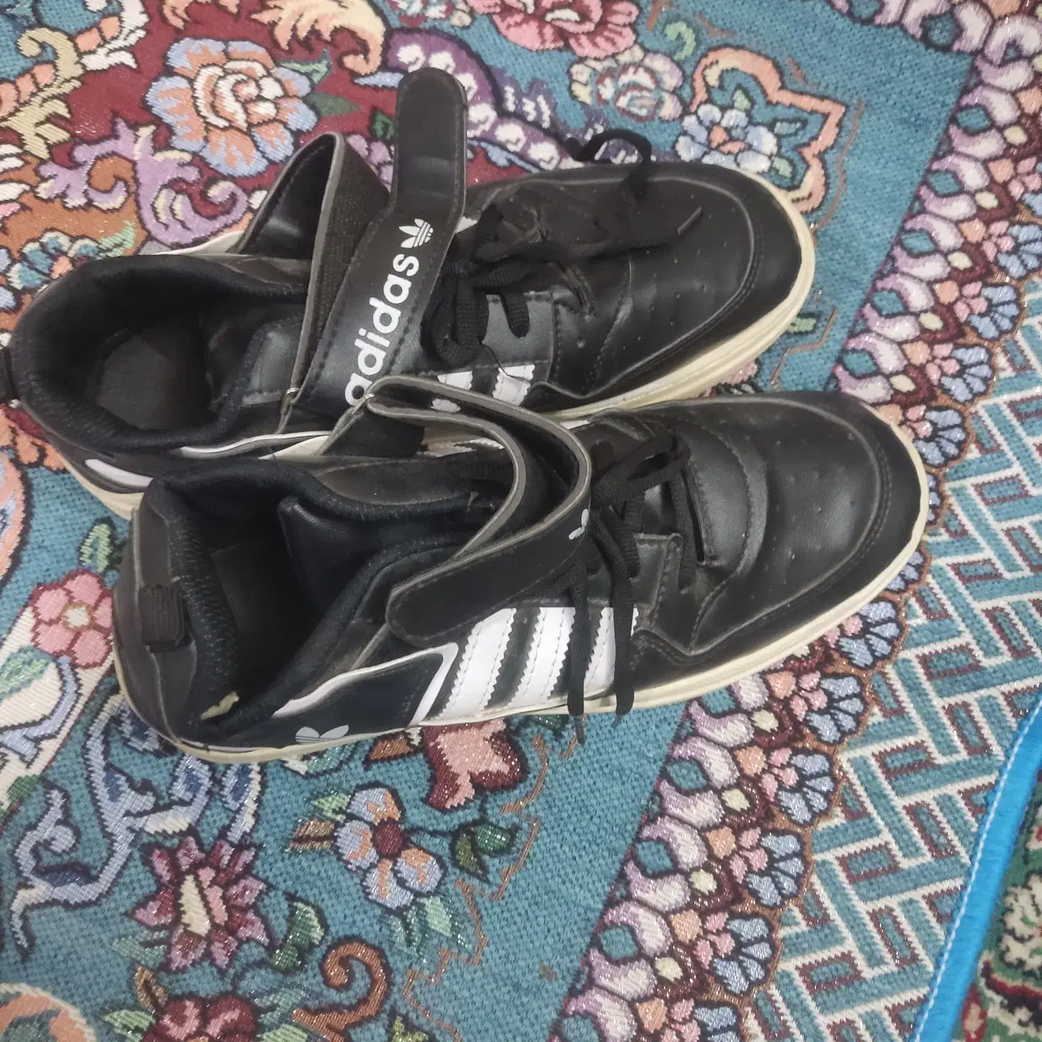 کفش|کیف، کفش، کمربند|یزد, |دیوار