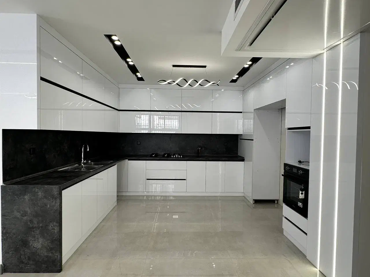 فروش آپارتمان شاهین شهر مخابرات کلید نخورده دو نبش|فروش آپارتمان|شاهینشهر, مخابرات (شهید بهشتی)|دیوار