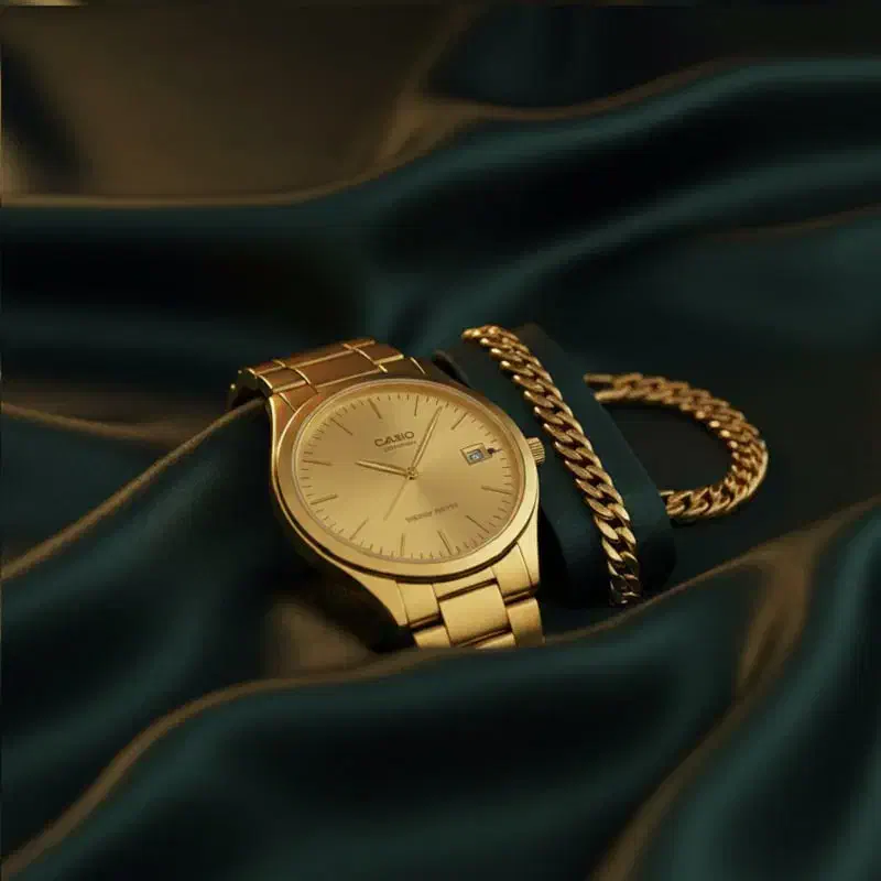 ساعت عقربه ای طلایی Casio  نیم ست Cartier|ساعت|تبریز, |دیوار