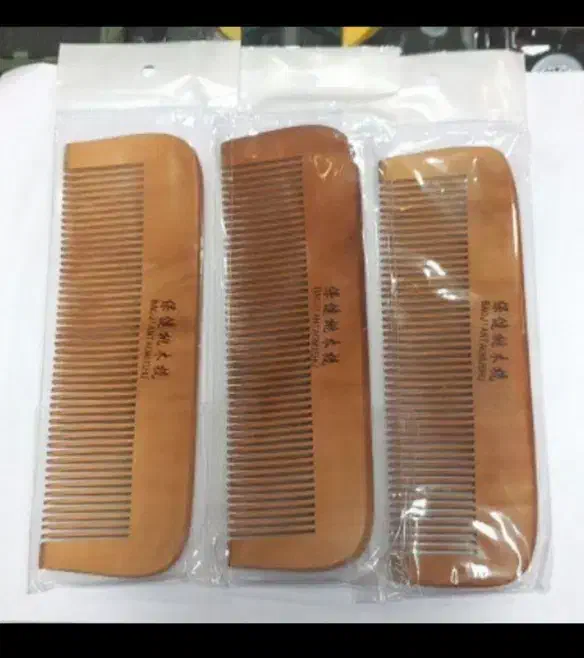 انواع شانه های چوبی(فروش فوری)|آرایشی، بهداشتی، درمانی|سمنان, |دیوار