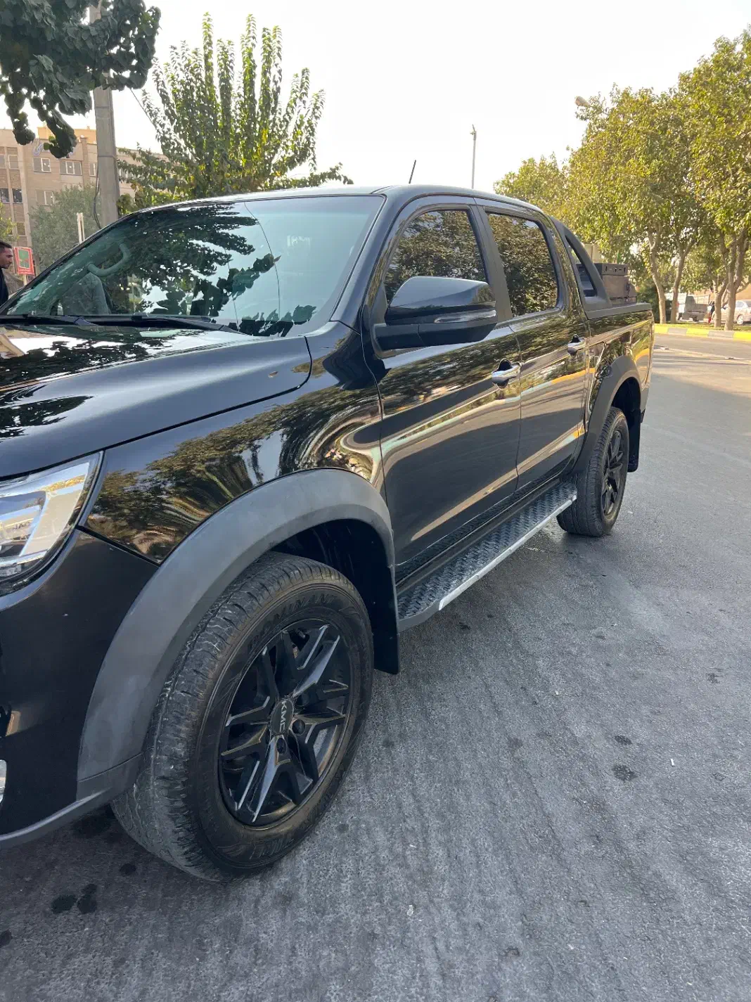 کی ام سی T8 مدل 1402|خودرو سواری و وانت|اصفهان, شهید رجایی|دیوار