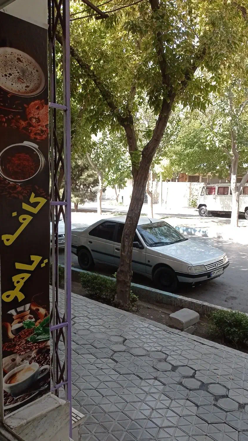 پژو 405فروشی دور رنگ بدون خط پخش همراه سیستم|خودرو سواری و وانت|اصفهان, درب سیبه علیا|دیوار