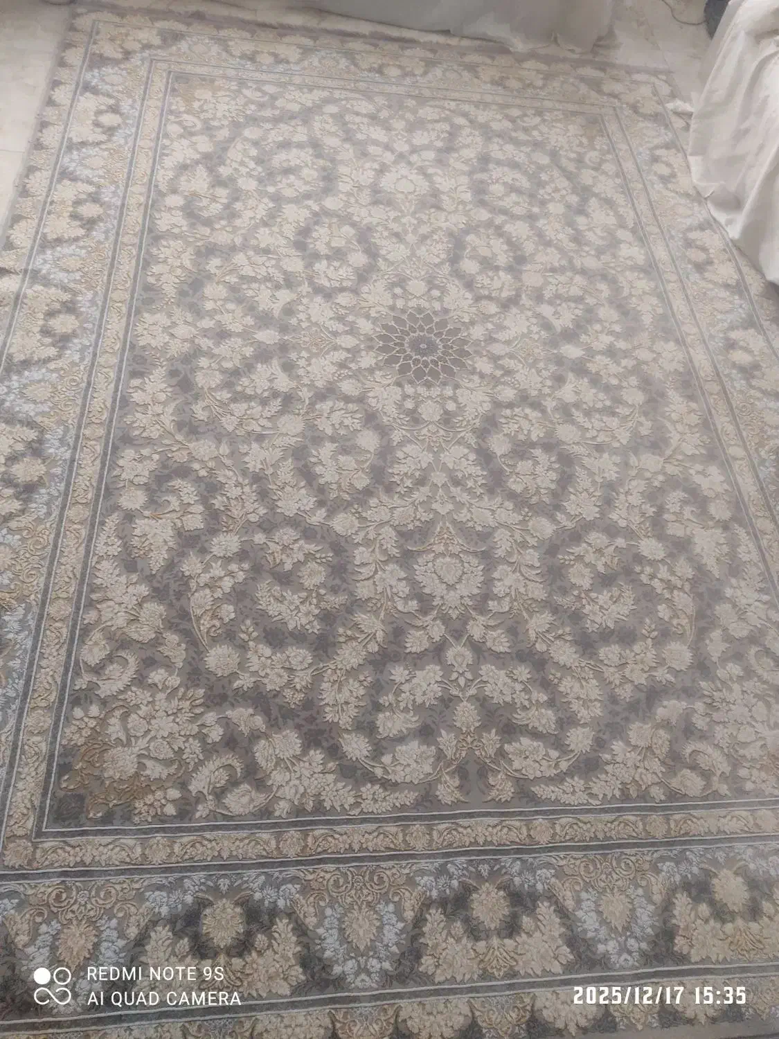 فوری فوری.فرش 9متری درحد نو|فرش|اسلام‌شهر, باغ فیض|دیوار