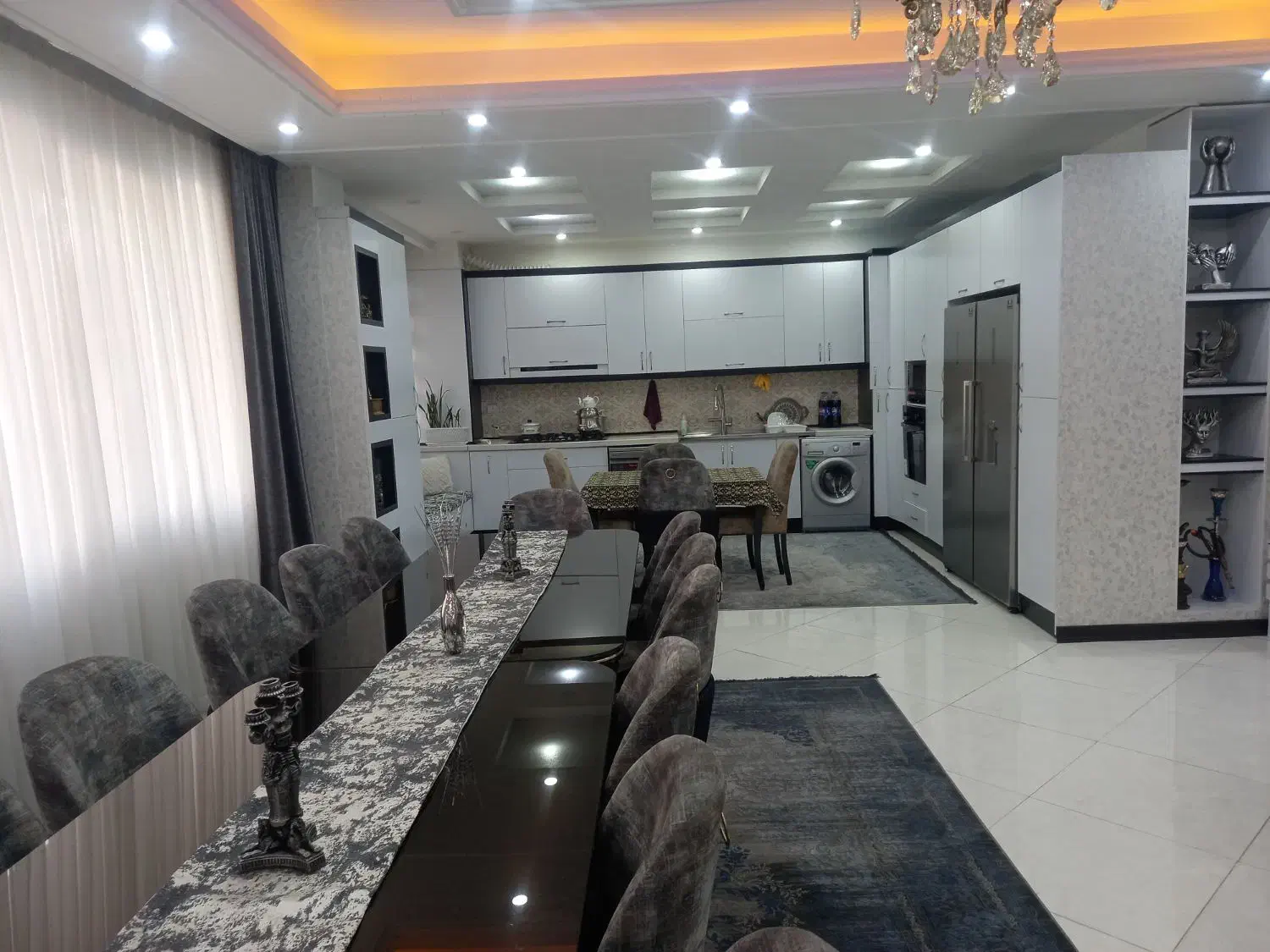 آپارتمان تک واحدی ۱۶۰ متر ۳ خواب طبقه اول|فروش آپارتمان|باقرشهر, |دیوار