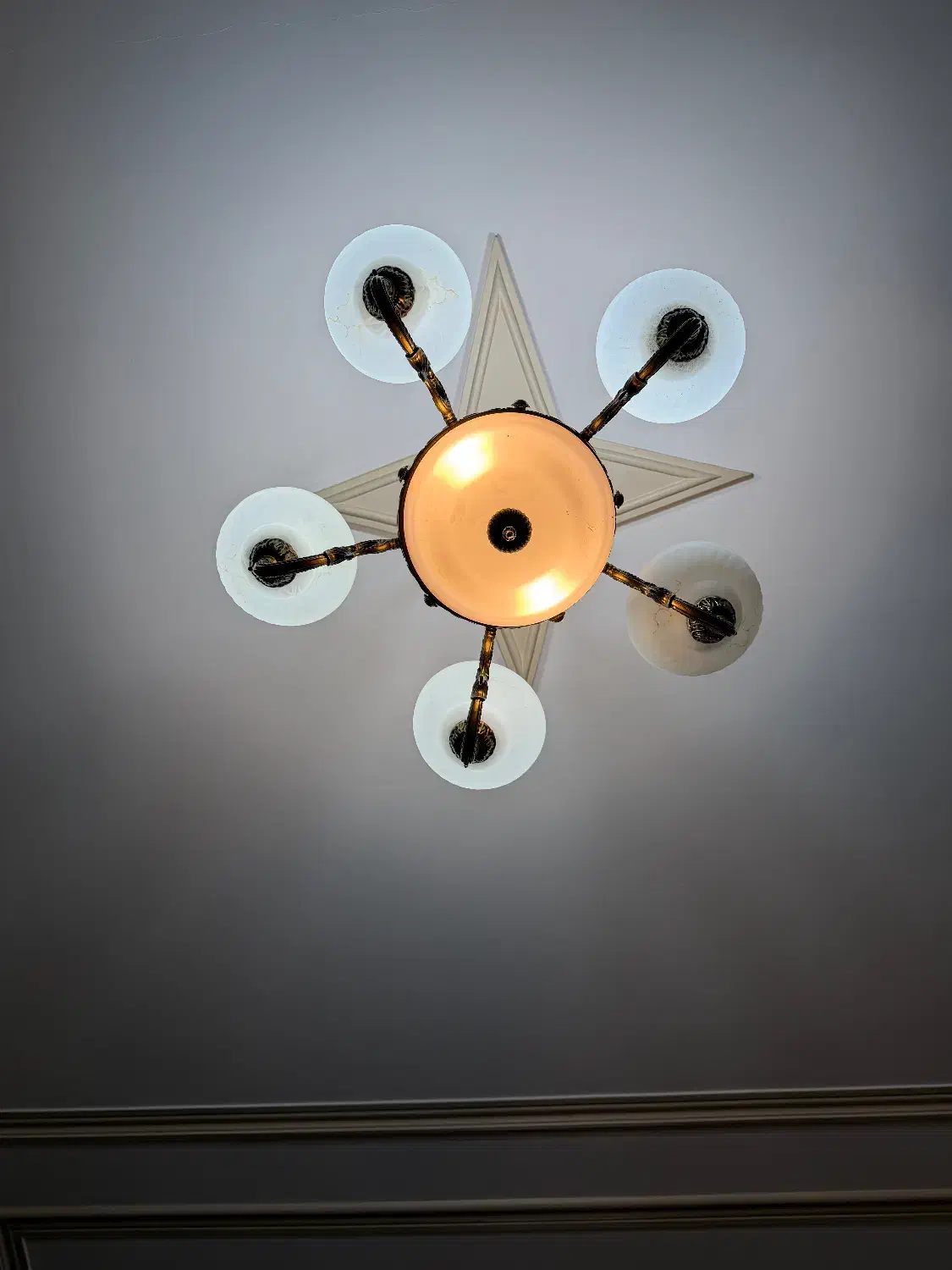 لوستر|لوستر و چراغ آویز|پیشوا, |دیوار