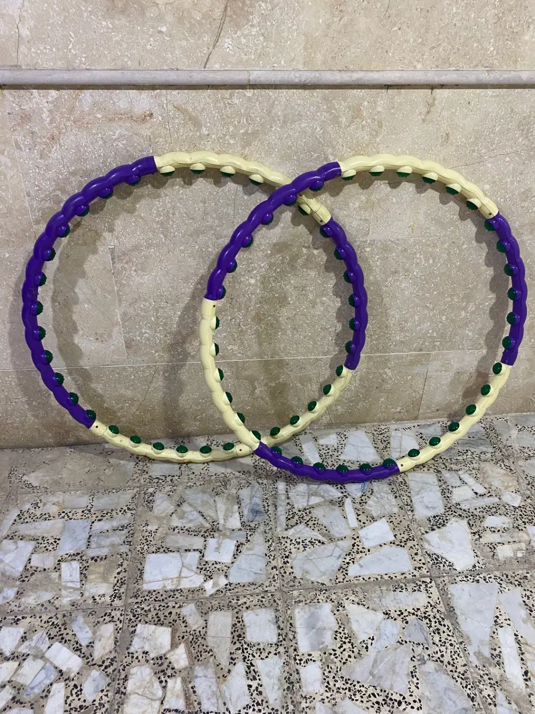 دو عدد حلقه لاغری سالم و تمیز|تجهیزات ورزشی|صومعه‌سرا, |دیوار