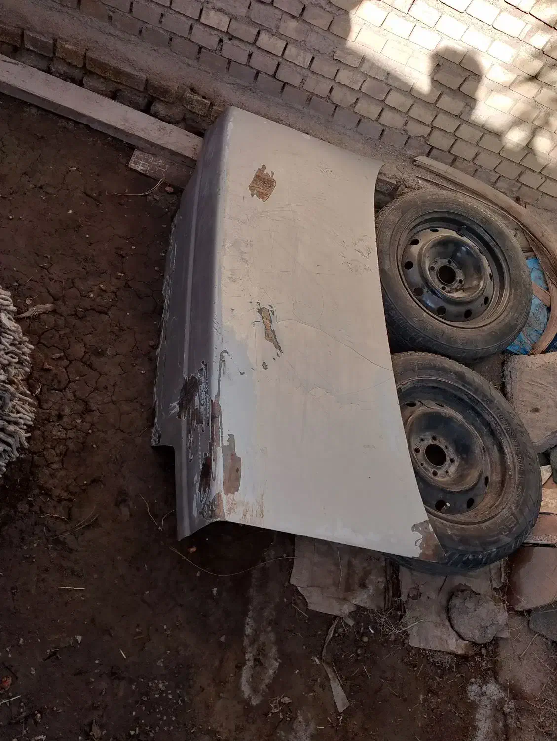 کمک فنر و سپر پارس رینگ و لاستیک ۱۴ و صندوق ۴۰۵|قطعات یدکی و لوازم جانبی|آبادان, |دیوار