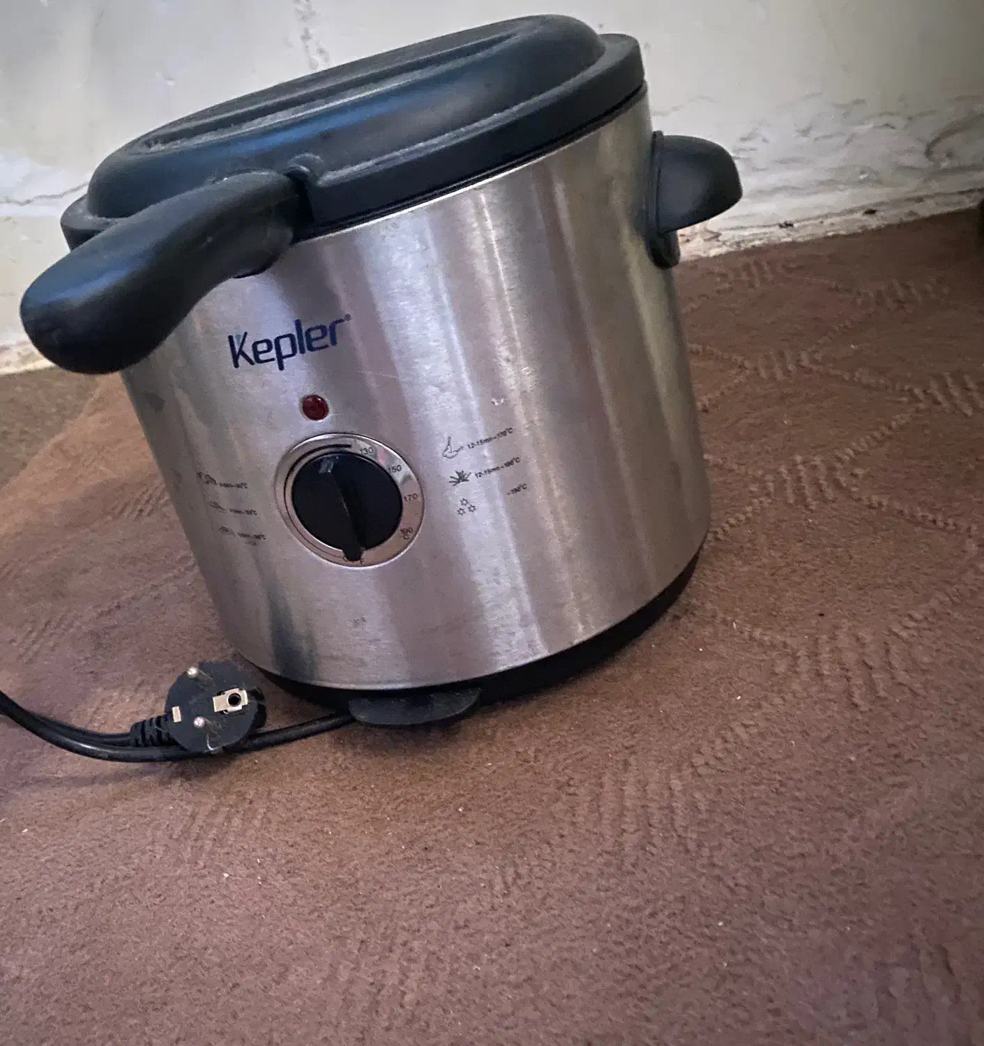 سرخ کن kepler|اجاق گاز و لوازم برقی پختوپز|رشت, نخودچر|دیوار