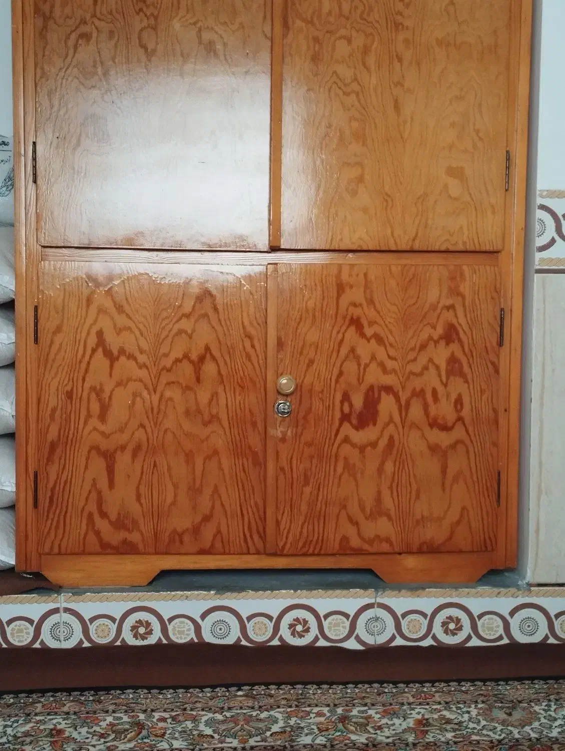 کمد سالم|جاکفشی، کمد، دراور|آق قلا, |دیوار