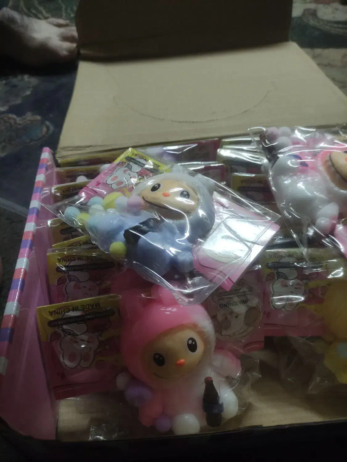 فیجت|اسباببازی|شیراز, لاله|دیوار