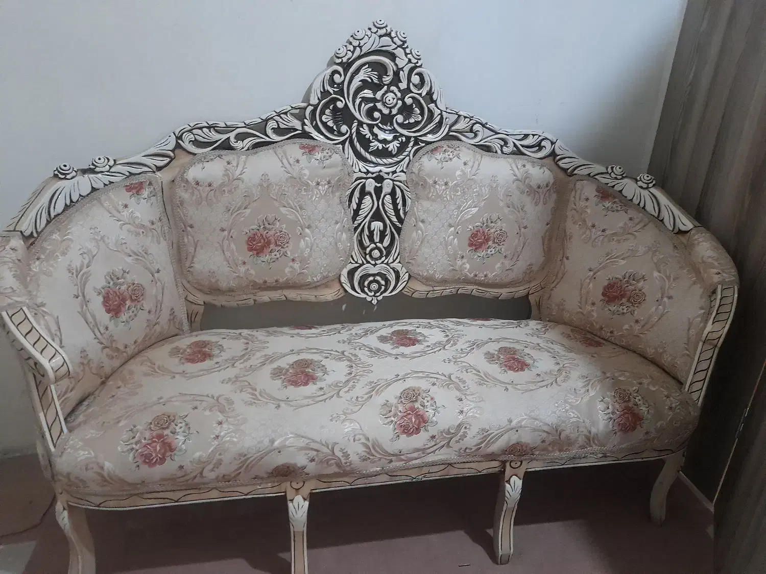 مبل سلطنتی چوب ۹نفره|مبلمان خانگی و میز عسلی|اسلام‌شهر, شهرک محمدیه|دیوار