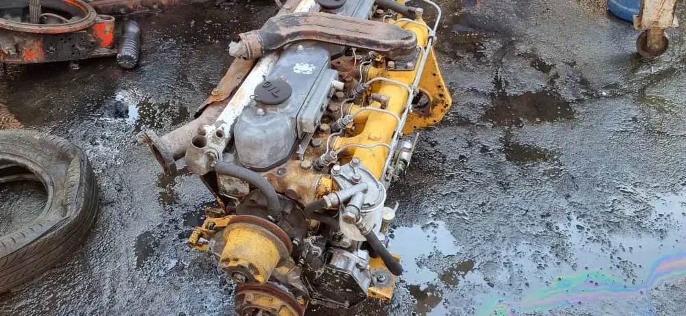 موتور لیفتراک میتسوبیشی وتوربین کاترپیلار|قطعات یدکی و لوازم جانبی|ری, بازار آهن|دیوار