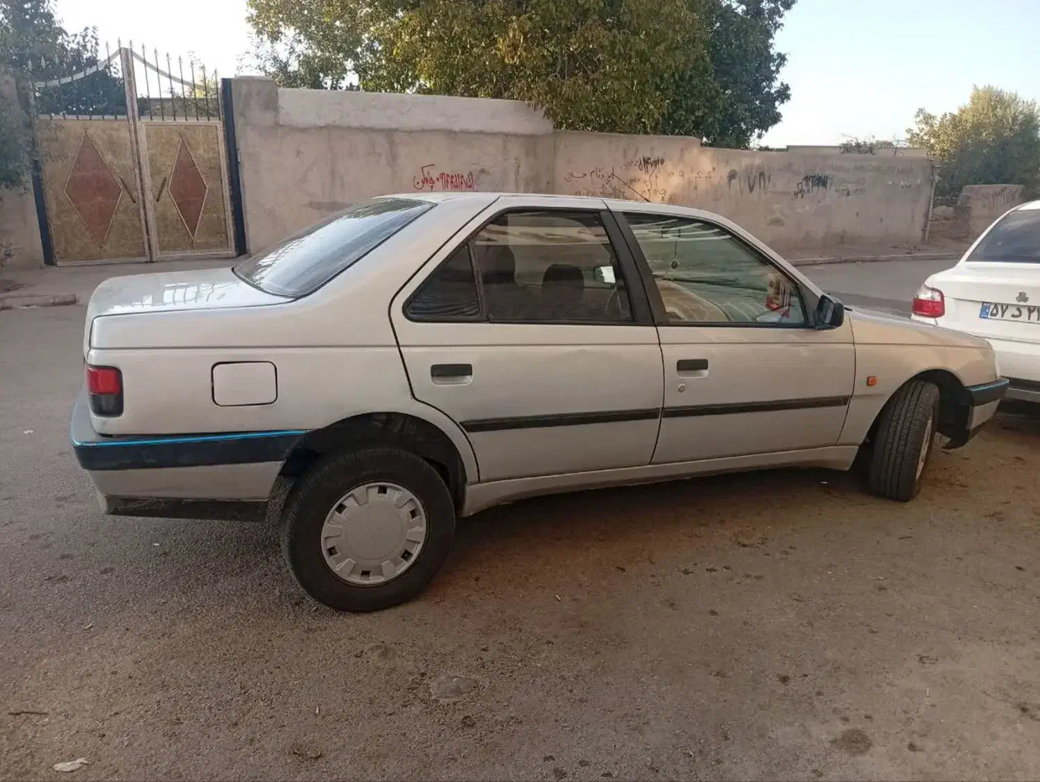 پژو 405|خودرو سواری و وانت|تبریز, |دیوار