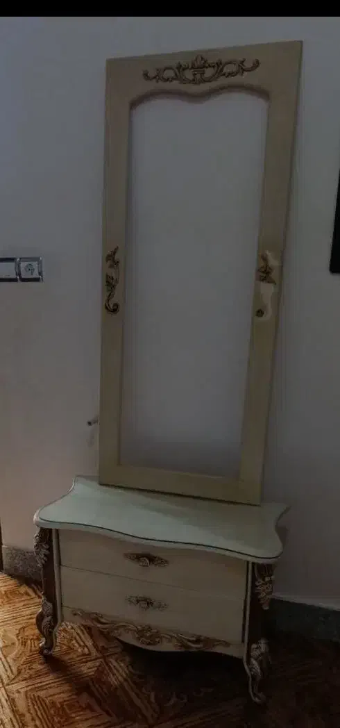 آیینه کنسول|آینه|خرم‌آباد, |دیوار