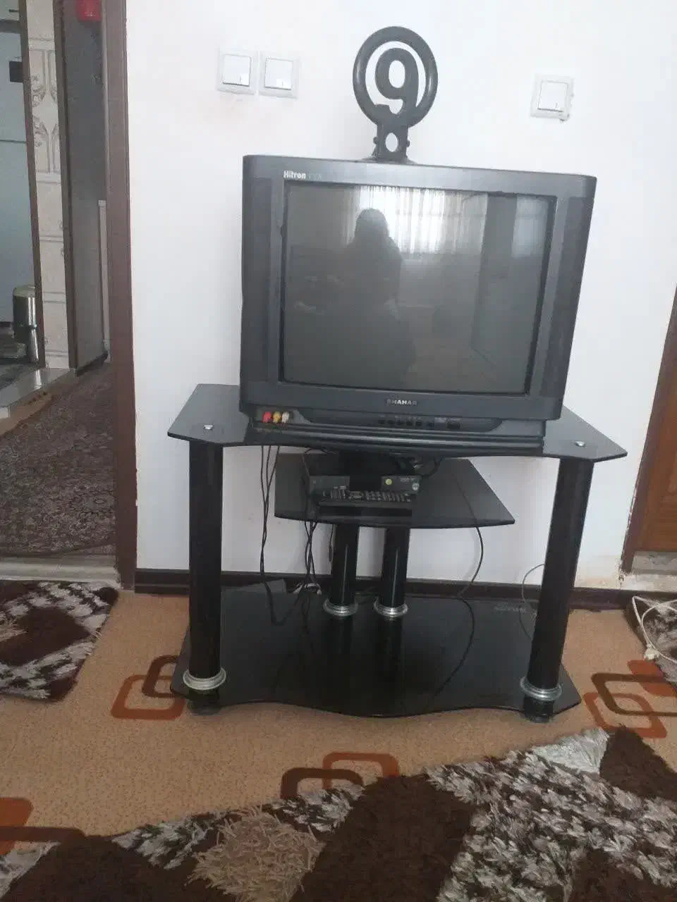 تلویزیون و میز تلویزیون و دیجیتال|میز تلویزیون|قم, پردیسان|دیوار