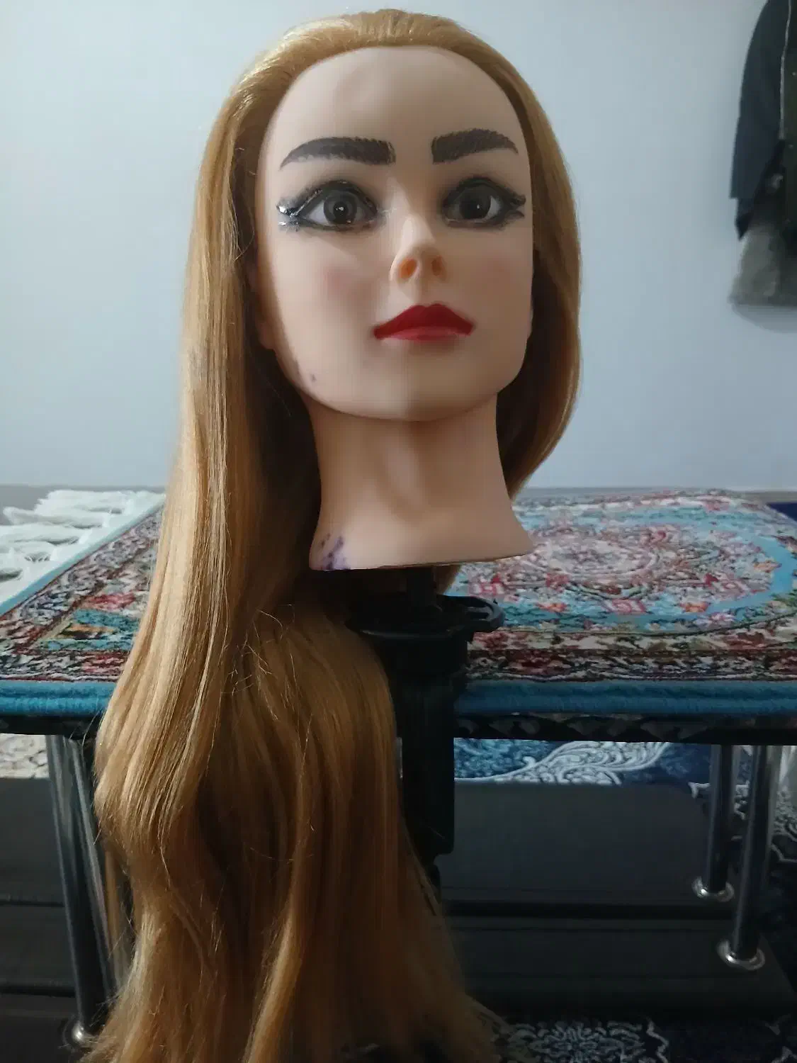 مانکن مو مخصوص شنیون + کلا گیس|آرایشگاه و سالنهای زیبایی|میاندوآب, |دیوار