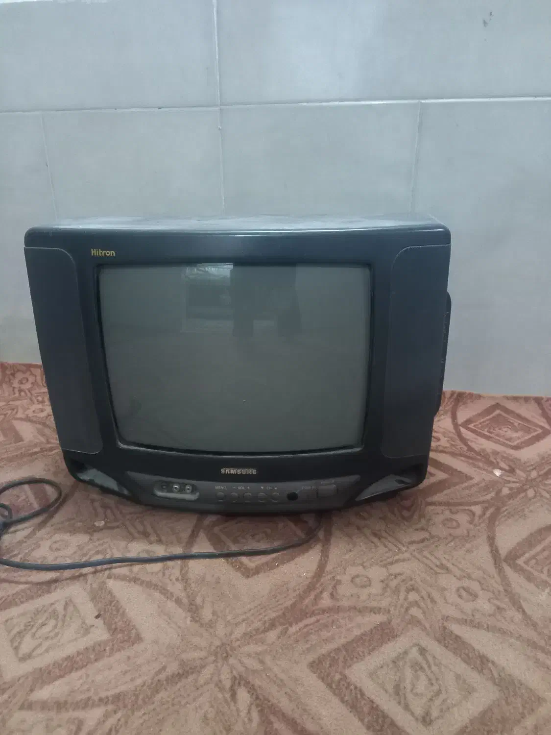 تلویزیون 14سالم|تلویزیون و پروژکتور|سبزوار, باهنر|دیوار