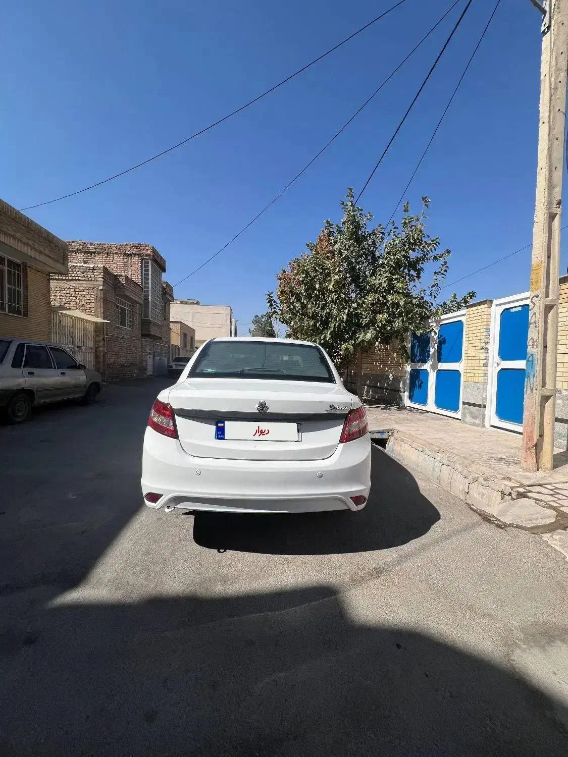 ساینا آخر ۹۹ تمیز|خودرو سواری و وانت|شیراز, بریجستون|دیوار