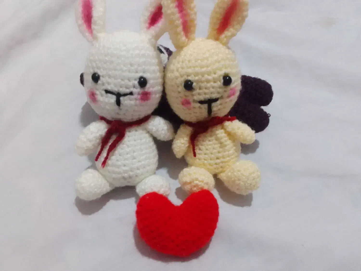 عروسک بافتنی|اسباب‌بازی بچه|میانه, |دیوار