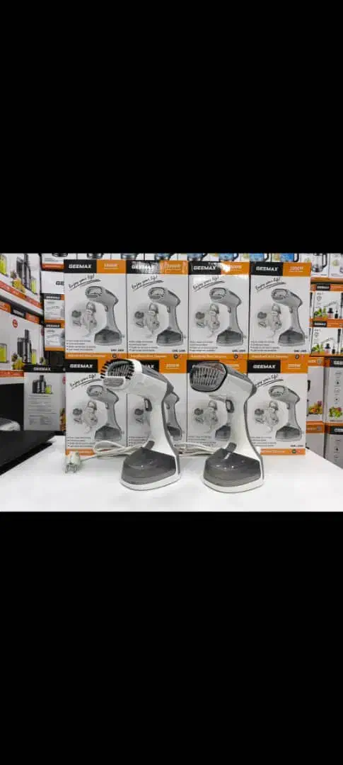 اتوبخار ایستاده بخارگر دستی دستگاه اتو بخار روز زن|اتو و لوازم اتو|قم, علی آباد سعدگان|دیوار