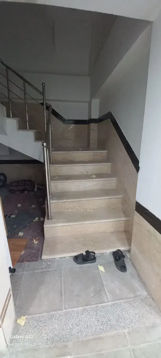 واحدی کلید نخورده سه راه شیخان طبقه دوم|فروش آپارتمان|سنندج, |دیوار