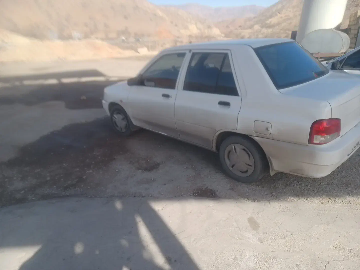 پراید se ۱۳۲ سفید رنگ مدل ۹۸|خودرو سواری و وانت|خرمآباد, |دیوار