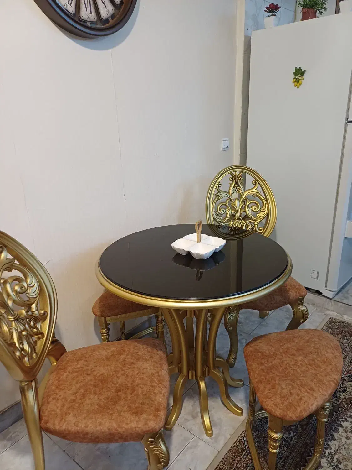 میز نهار خوری|میز و صندلی غذاخوری|فردیس, نگارستان|دیوار