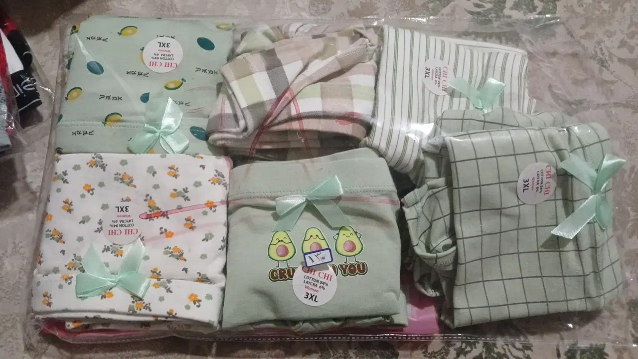 لباس زیر زنانه|لباس|پاکدشت, پاکدشت (مامازند)|دیوار